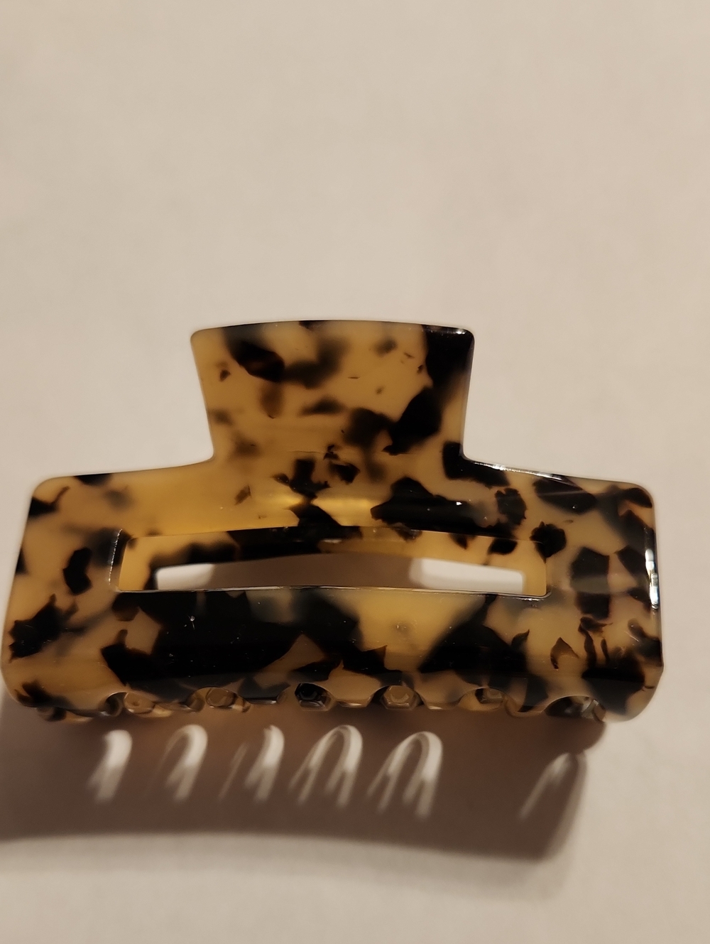 NWOT Acetate Hair Clip 3 inches
